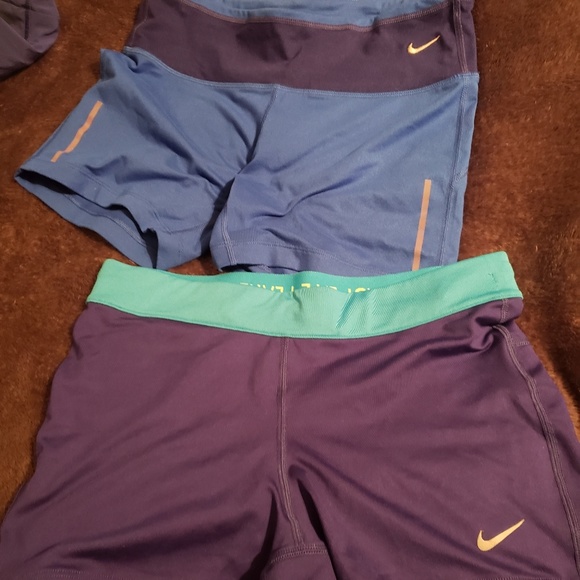 Nike Shorts - Picture 3 of 3